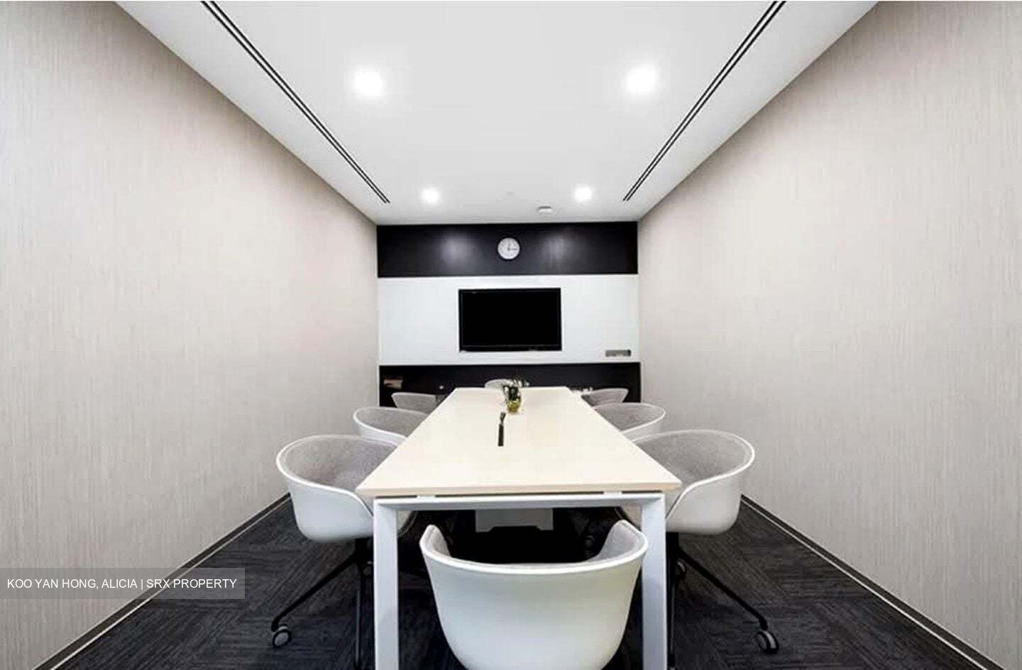 Bugis Junction (D7), Office #538689921